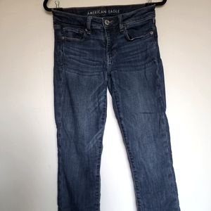 AMERICAN EAGLE Skinny Kick Jeans
